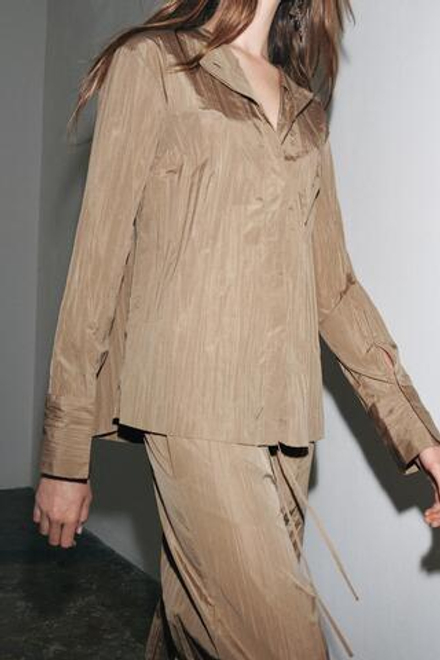 ZARA ПЛИССИРОВАННАЯ РУБАШКА — ZW COLLECTION, БЕЖЕВЫЙ
