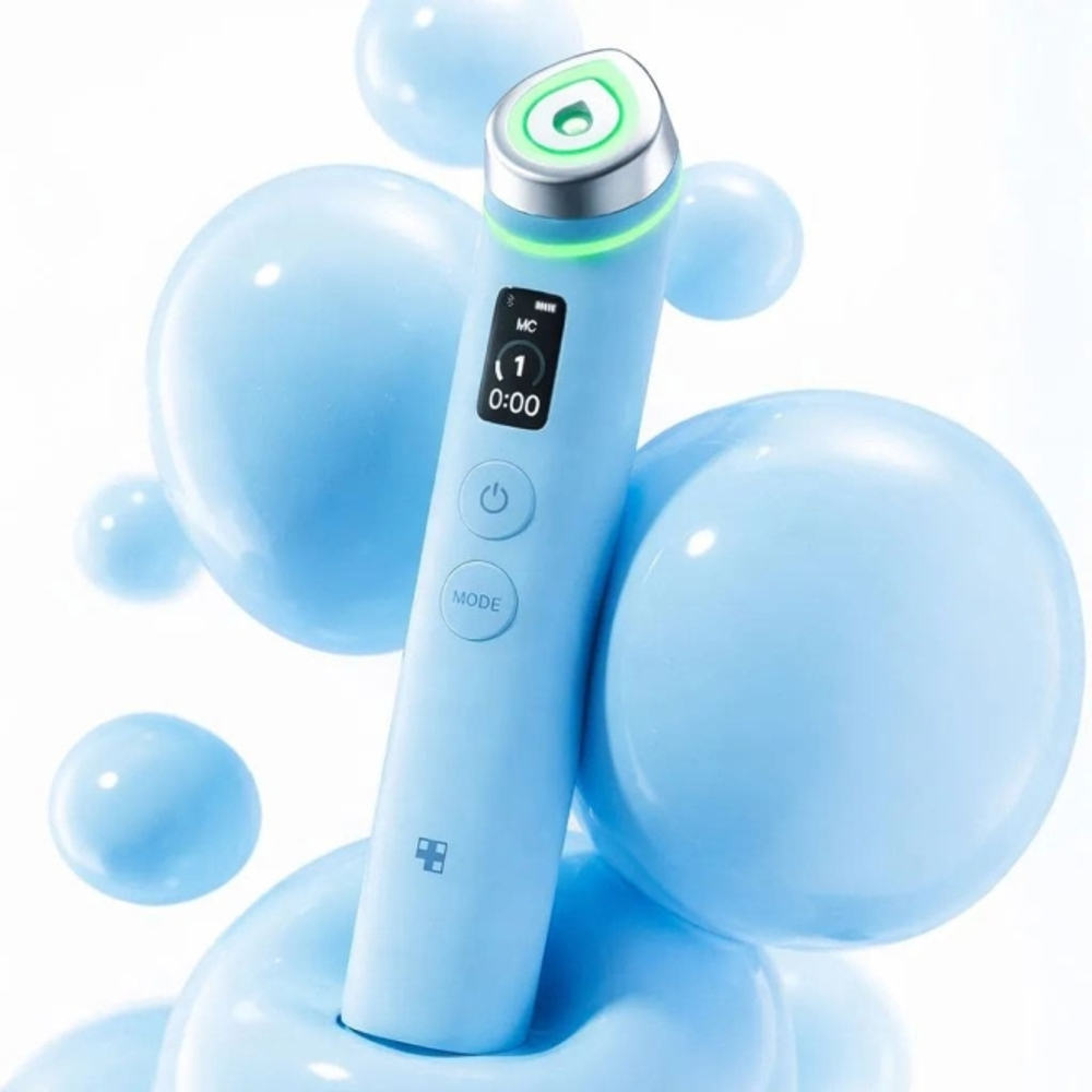 Микротоковый аппарат для ухода за кожей Medicube AGE-R Booster Pro Sky Blue
