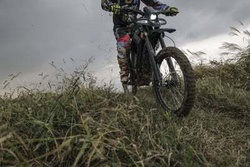 Электромотоцикл SHARMAX Q2 Enduro