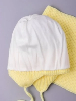 Шапка для девочки осенняя вязаная и снуд