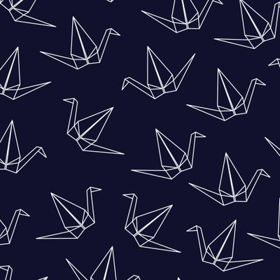 Японские журавлики оригами на синем
