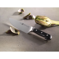 Zwilling Нож Chef's Pro 20 см EAN 4009839257148
