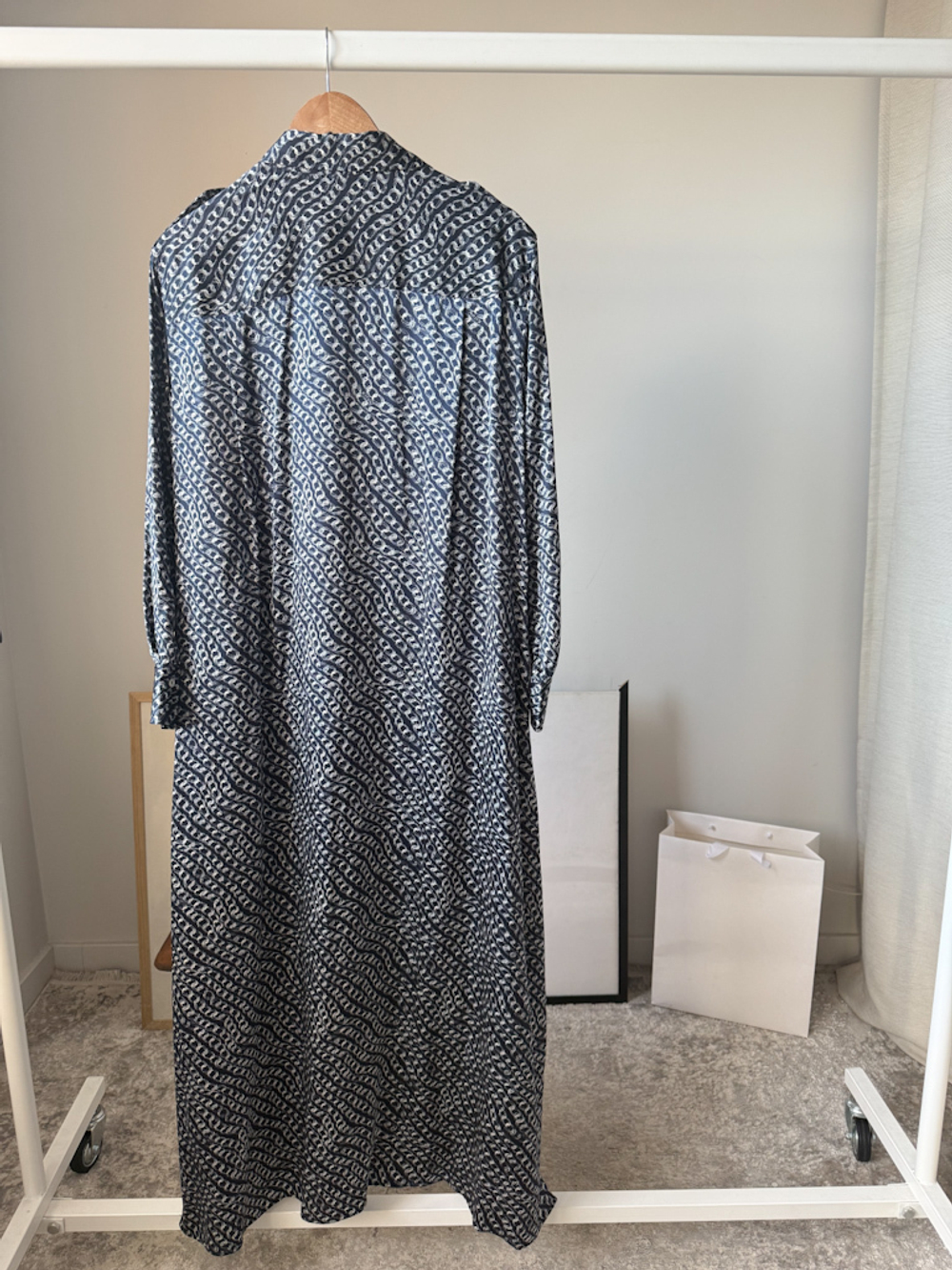 Атласное платье Kiton Napoli, S-M