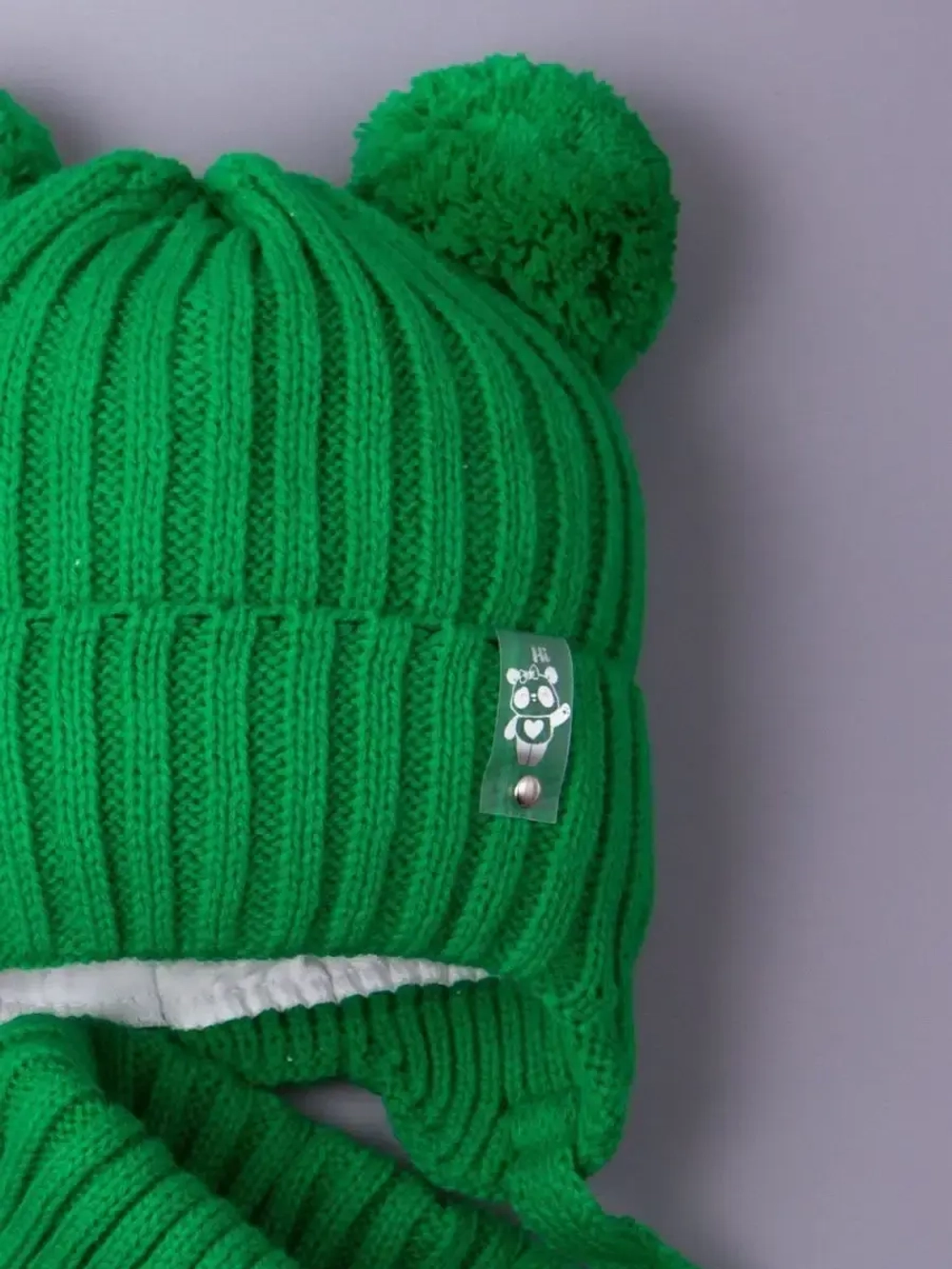 Шапка со снудом для девочки демисезонная