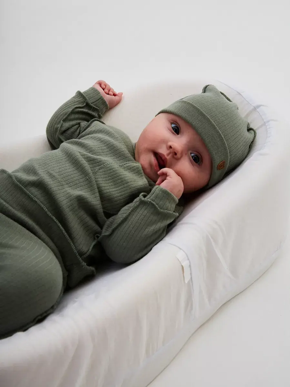 Костюм для новорожденного швы наружу