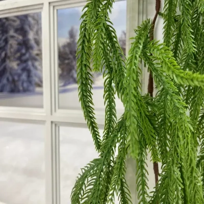 Гирлянда хвойная «Лесные лапки» 1,5 м резина (35 веток), Зеленый