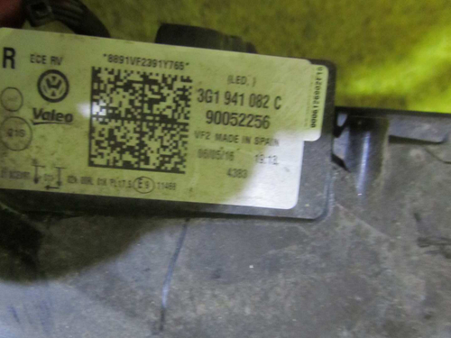 Битая Фара правая VW Passat B8 (2014-2020) LED