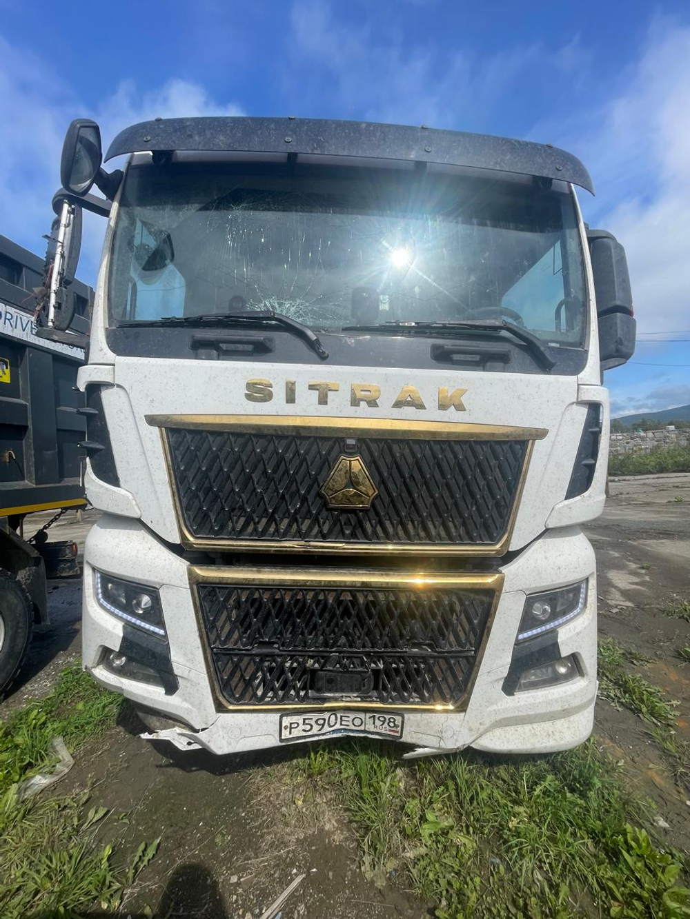 SITRAK C7H 4x2 Седельный тягач ZZ4186V391HE (Дизельный, 12,4 л, 480 л.с., AT)