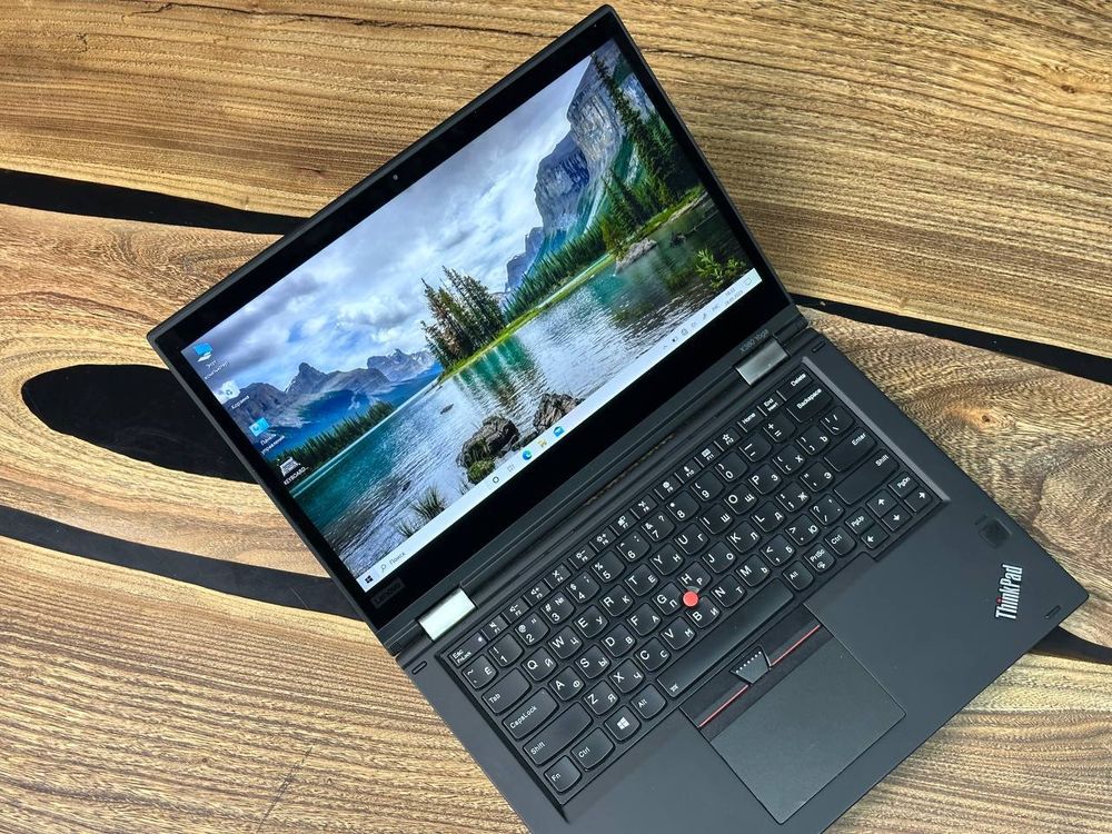 13.3" Ноутбук Lenovo Thinkpad X380 Yoga (1920x1080, Intel Core i5-8350U, RAM 16ГБ, SSD 256ГБ, Intel UHD Graphics 620, Win 10 Pro)