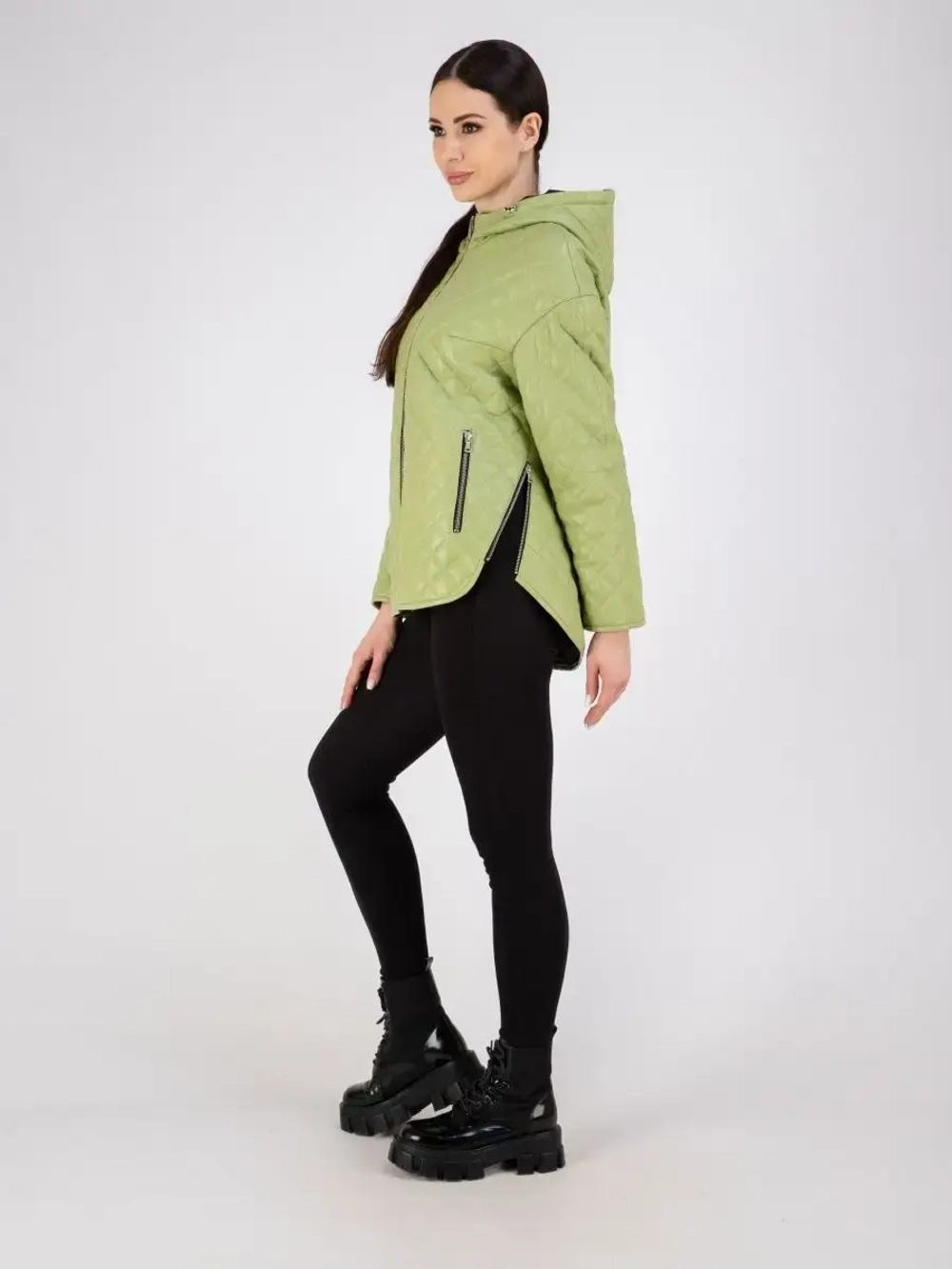 Куртка кожаная двухсторонняя с капюшоном демисезон