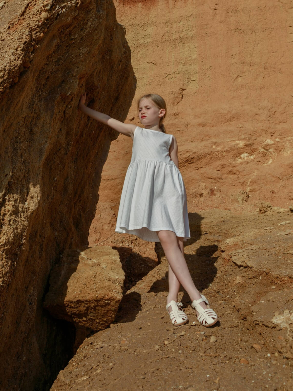 Платье без рукавов Mjölk Ecru, уценка