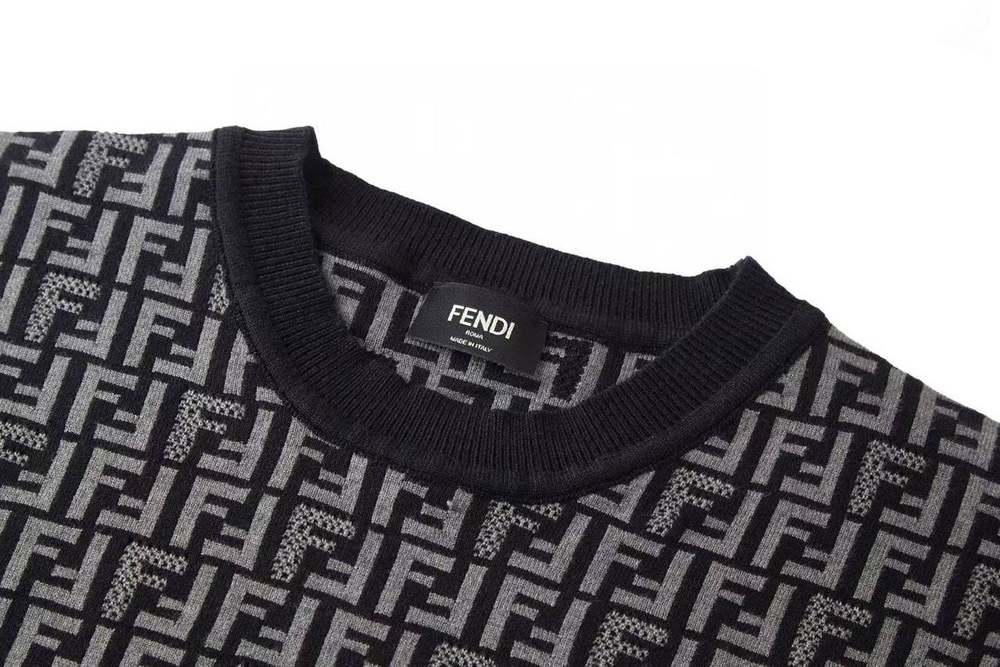 Футболка Fendi