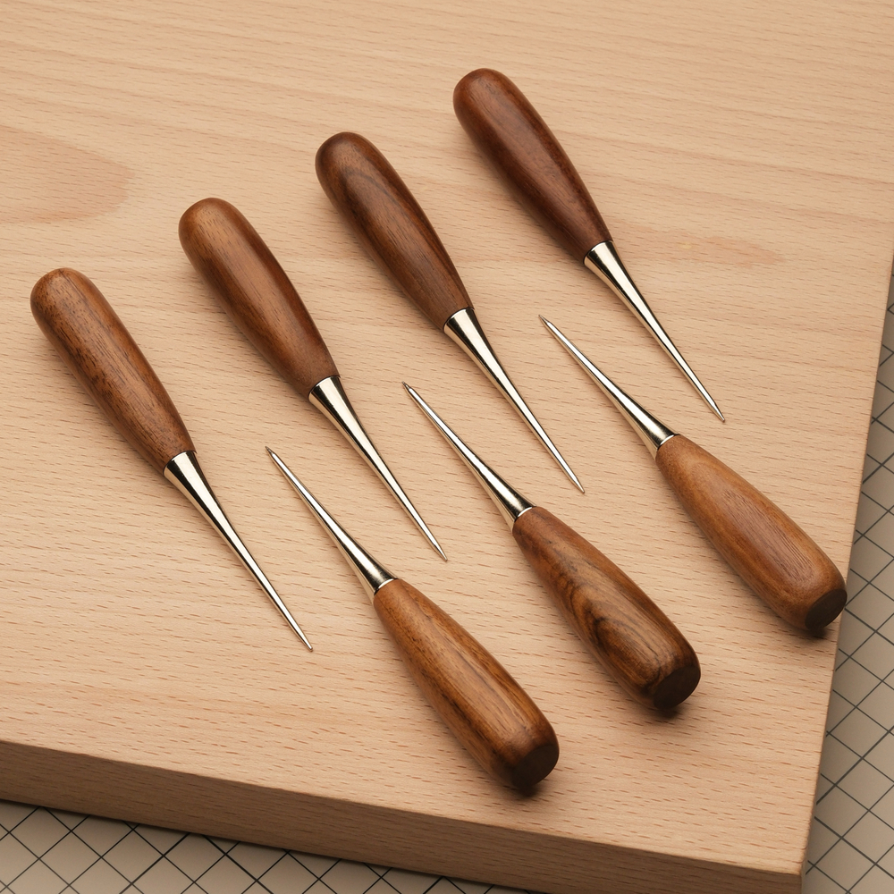 Шило круглое с ручкой из американского ореха