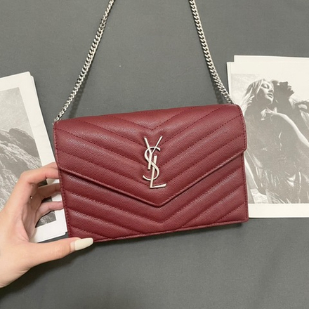 Saint Laurent WOC 19 cm