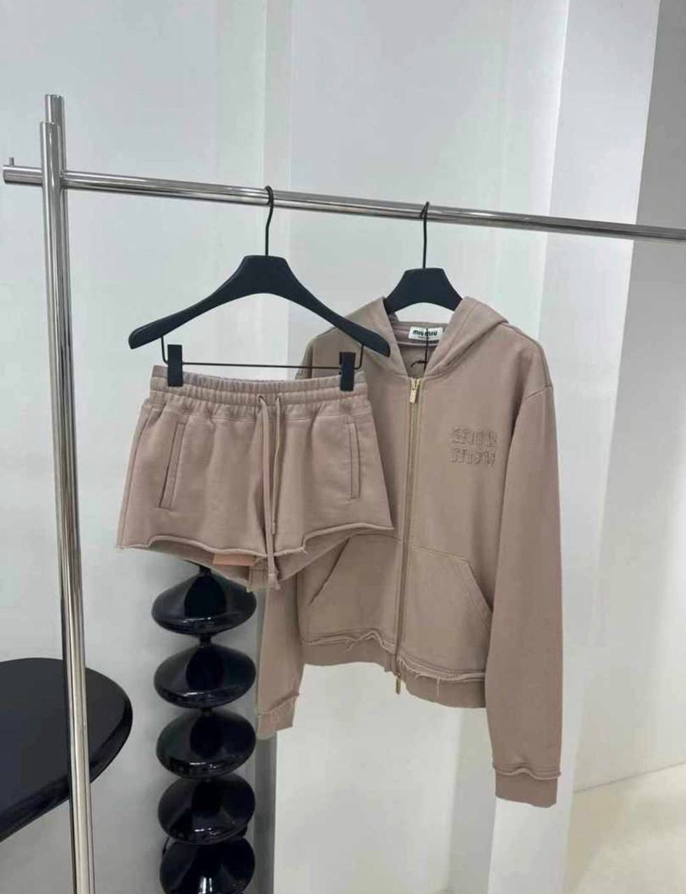 Костюм Miu Miu