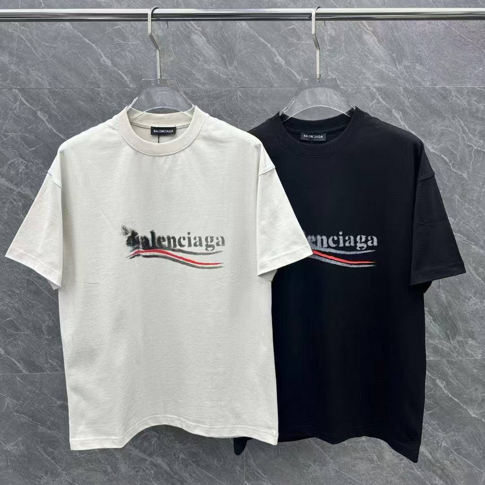 Футболка Balenciaga