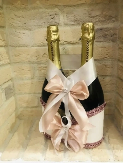 Украшение на шампанское