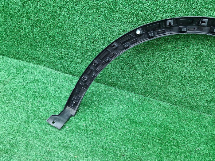 Расширитель задний правый Lixiang L9 (2022-н.в.)