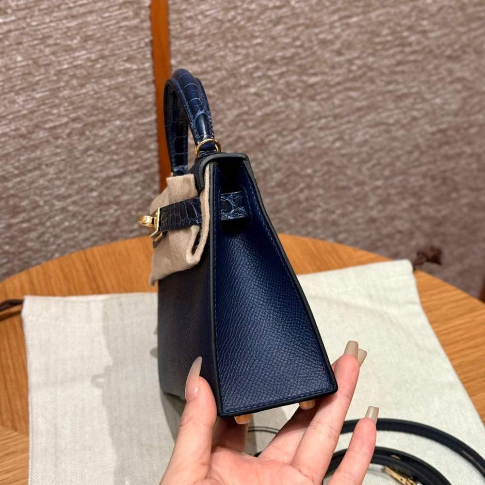 Hermes Kelly 19