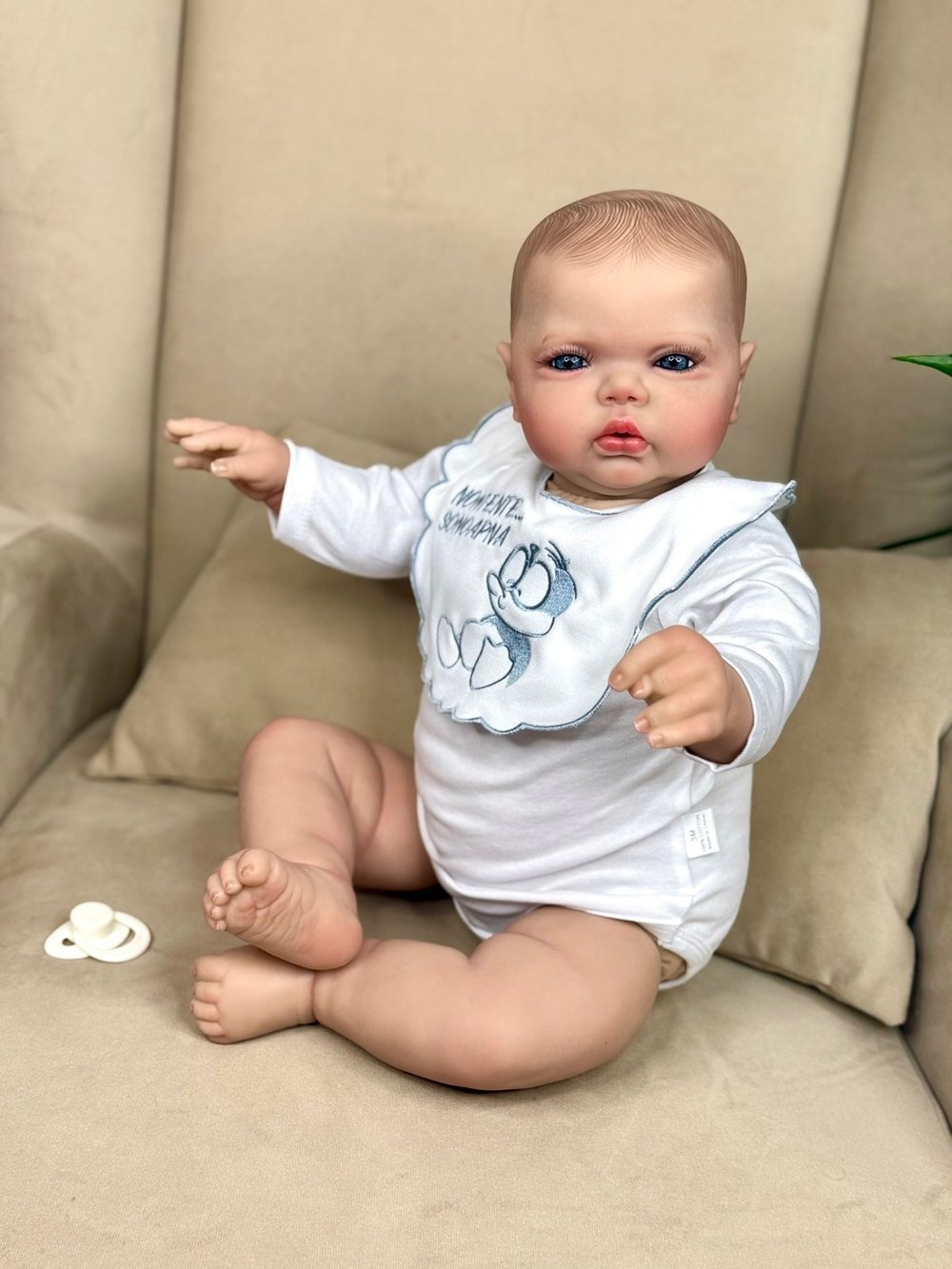 Кукла Реборн мягконабивная 60см (FA-947)