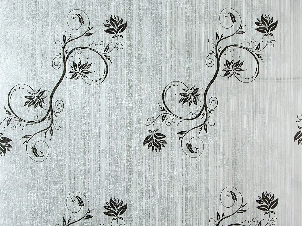 Пленка самоклеящаяся 45см*8м Цветы на серебристом фоне