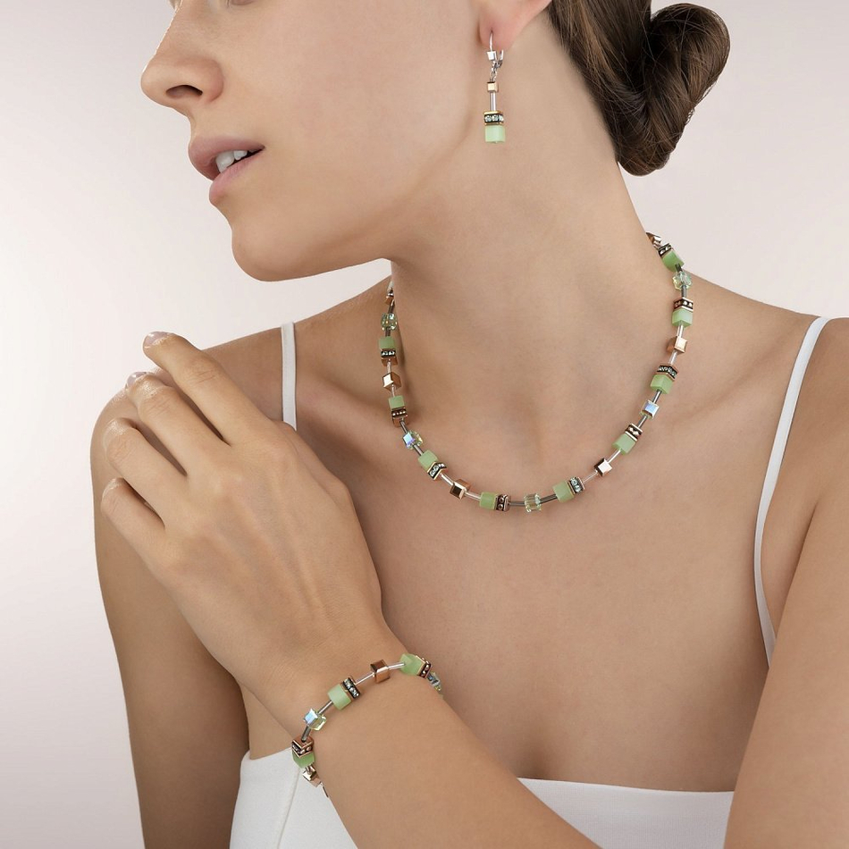 Колье Coeur de Lion Light Green 4016/10-0520 цвет зеленый