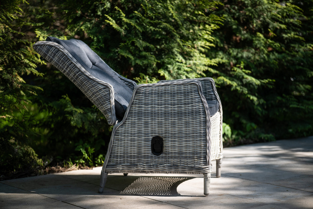 Регулируемое кресло из искусственного ротанга /алюминиевый каркас ВЕРОНА Серое