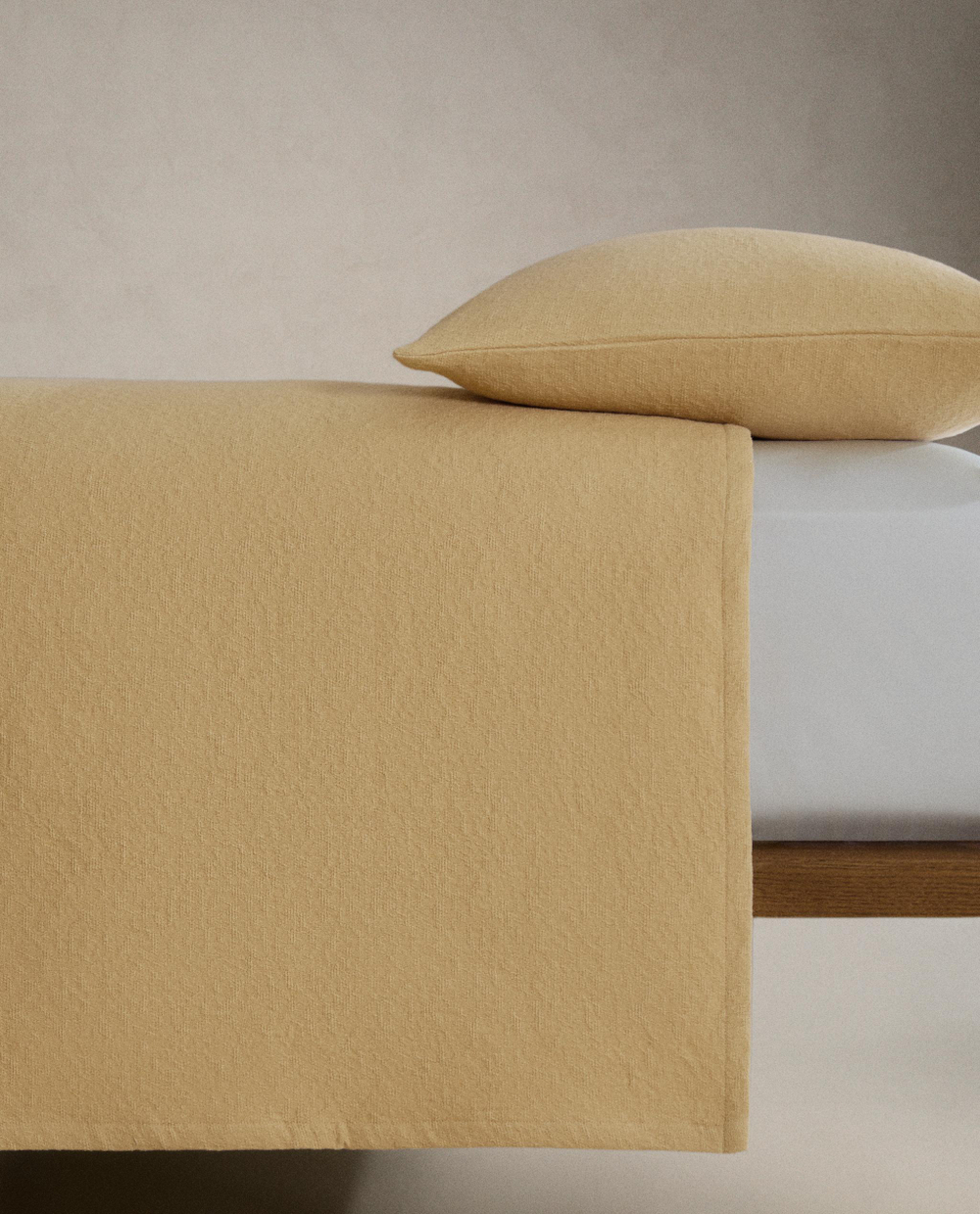 Zara Home покрывало из хлопка, бежевый · 5168/006