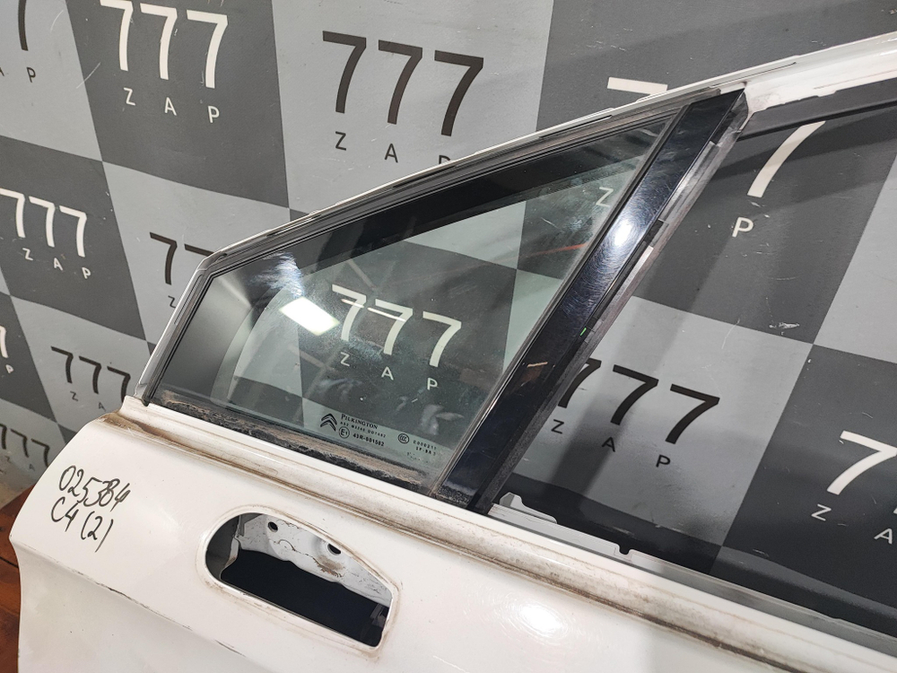 Дверь передняя левая Citroen DS4 10-15 Б/У Оригинал 9002EH