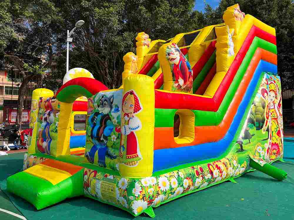 Надувной батут-горка «Славянский 2», 6x4x4.5 м