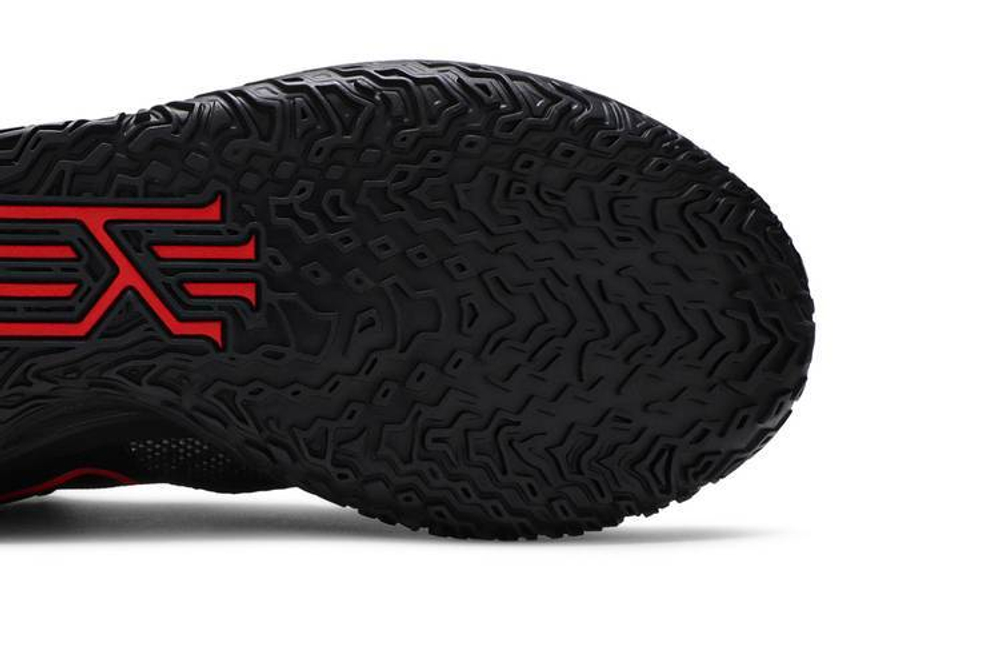 Кроссовки Nike Kyrie 7