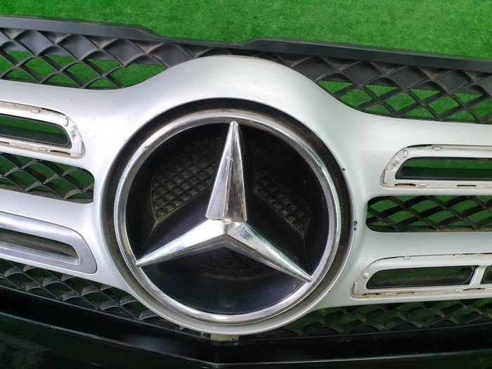 Бампер передний Mercedes GLS X166 (15-19) В сборе