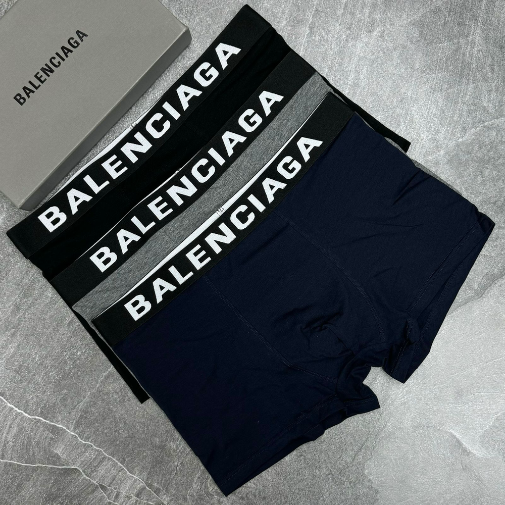 Белье Balenciaga