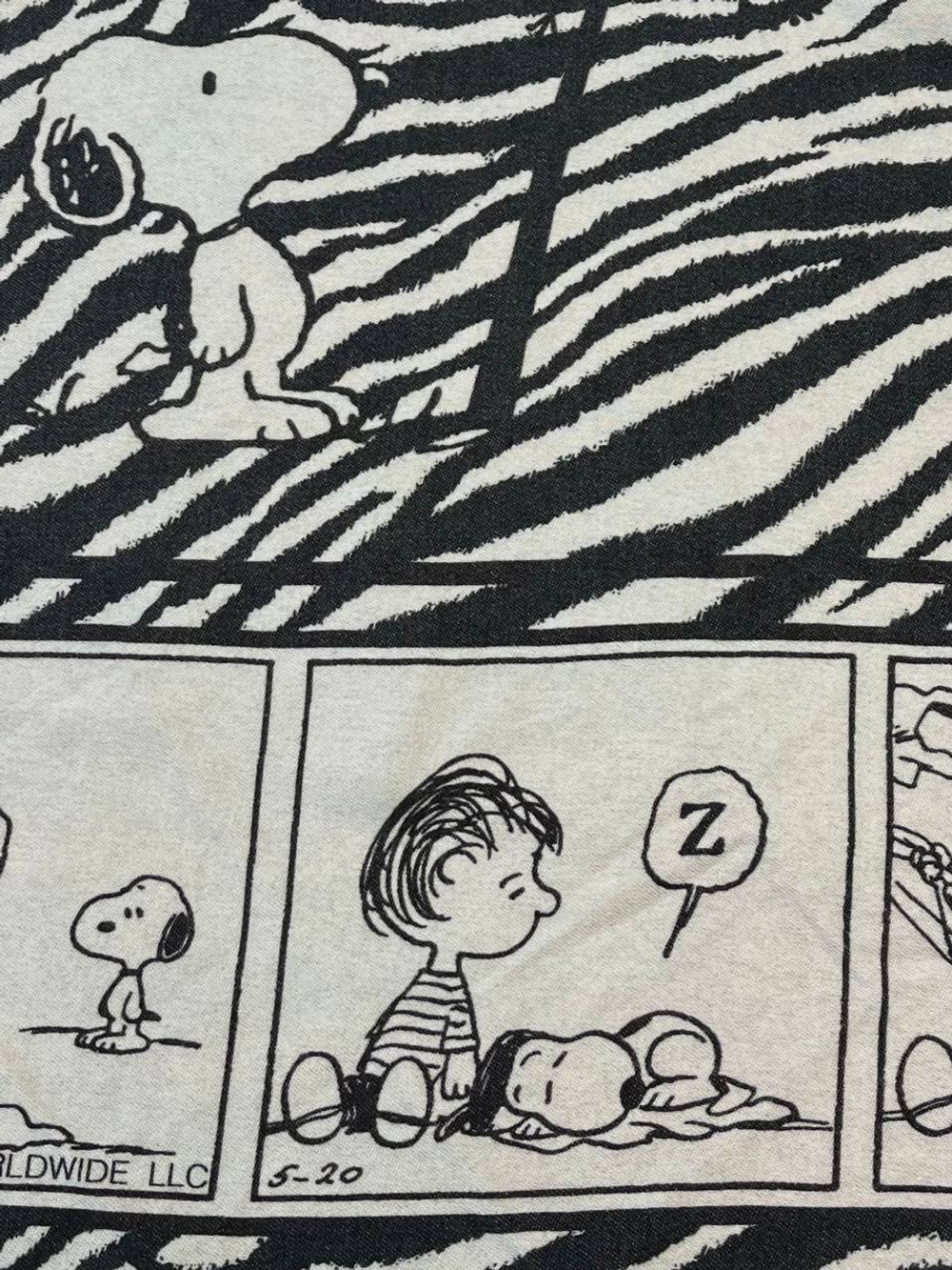 Купон шерсть с нейлоном 813 Ottotredici Annalisa Giuntini черно-белый с принтом "Snoopy"