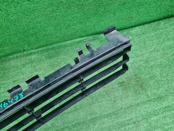 Решетка переднего бампера BMW 5er G30 (2017-2020)