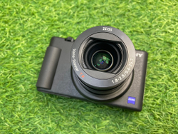 Sony ZV-1