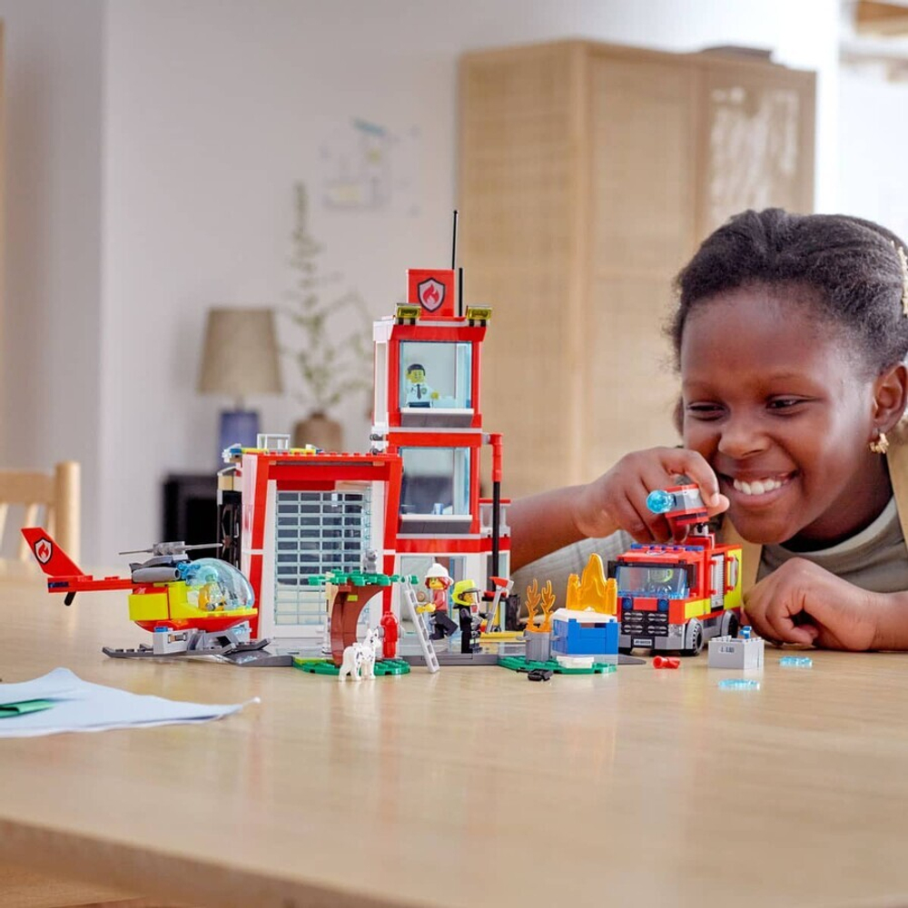 Конструктор LEGO City 60320 Пожарная часть