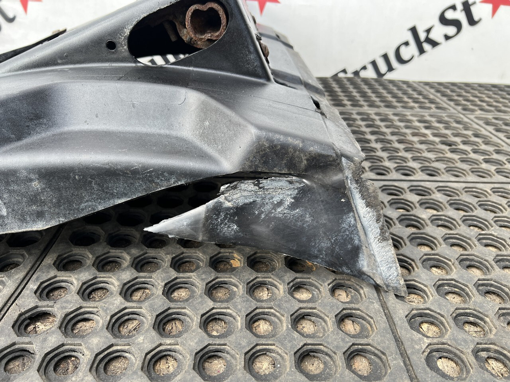 Крыло (дефект) заднее передняя часть в сборе