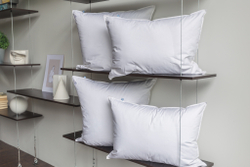 Подушка пуховая средняя 68x68 German Grass Hotel Down Grass 4 Stars