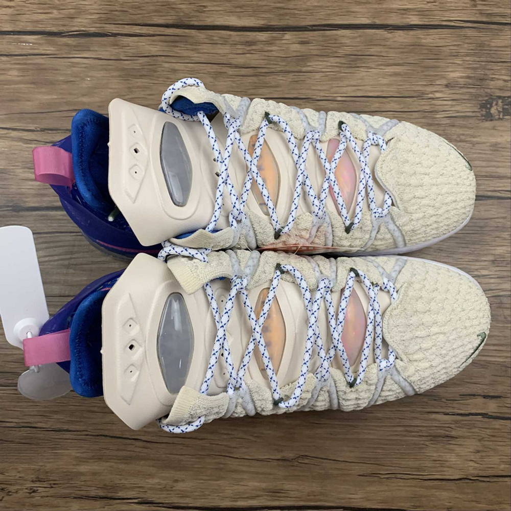 Lebron 15 shoes 2018 best sale