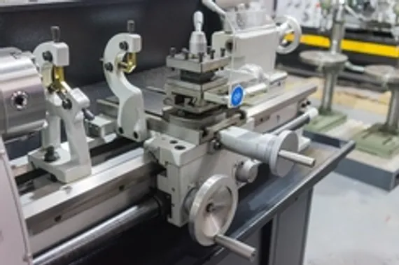 Станок токарно-винторезный STALEX C6251/2000