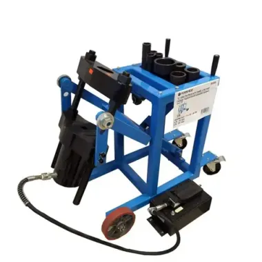 Съемник гидравлический выпрессовщик шкворней с тележкой .грузовых авто 75т с пневмо насосом и комплектом надставок Forsage F-B1339