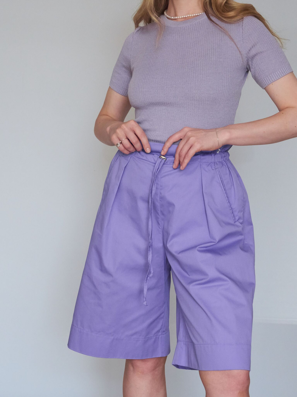 Футболка вязаная