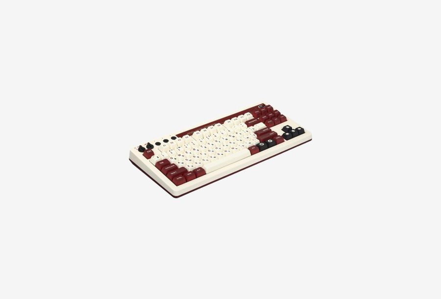 8BitDo Retro Mechanical Keyboard - Fami Edition_0326522101641