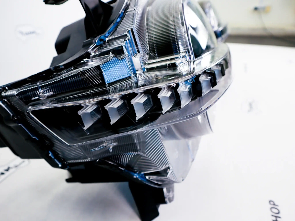 Передняя оптика (Желтый свет)