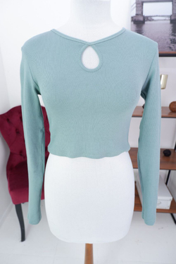 Джемпер модный 42 размер