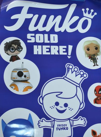 Картонный стеллаж Funko FSDU POS Poster & Window Cling Bundle 12614-BX-AST