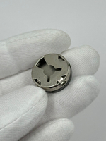 Накладка на пуговицу с голубой вставкой