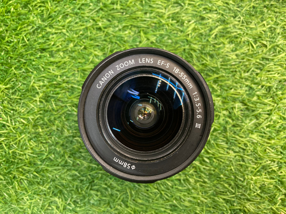 Canon 1100D Kit 18-55mm III 39.000 кадров