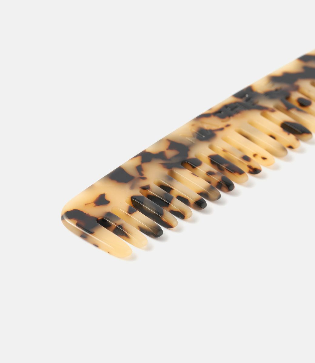 Machete No.3 Comb in Blonde Tortoise — расчёска из ацетата